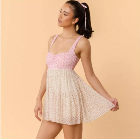 2 pcs Blogilates Women's Sweetheart Babydoll Dress - & Skort Cream Floral XL - Picture 7 of 11